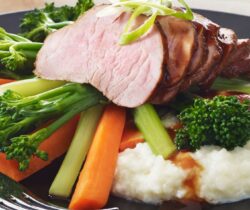 Healthy hoisin pork with cauliflower mash